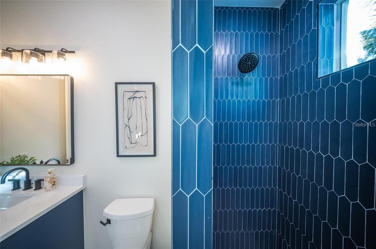 2420 FLOYD STREET — photo 47 of 79