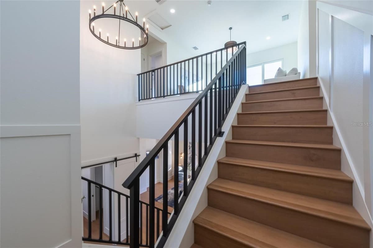 2420 FLOYD STREET — photo 56 of 79