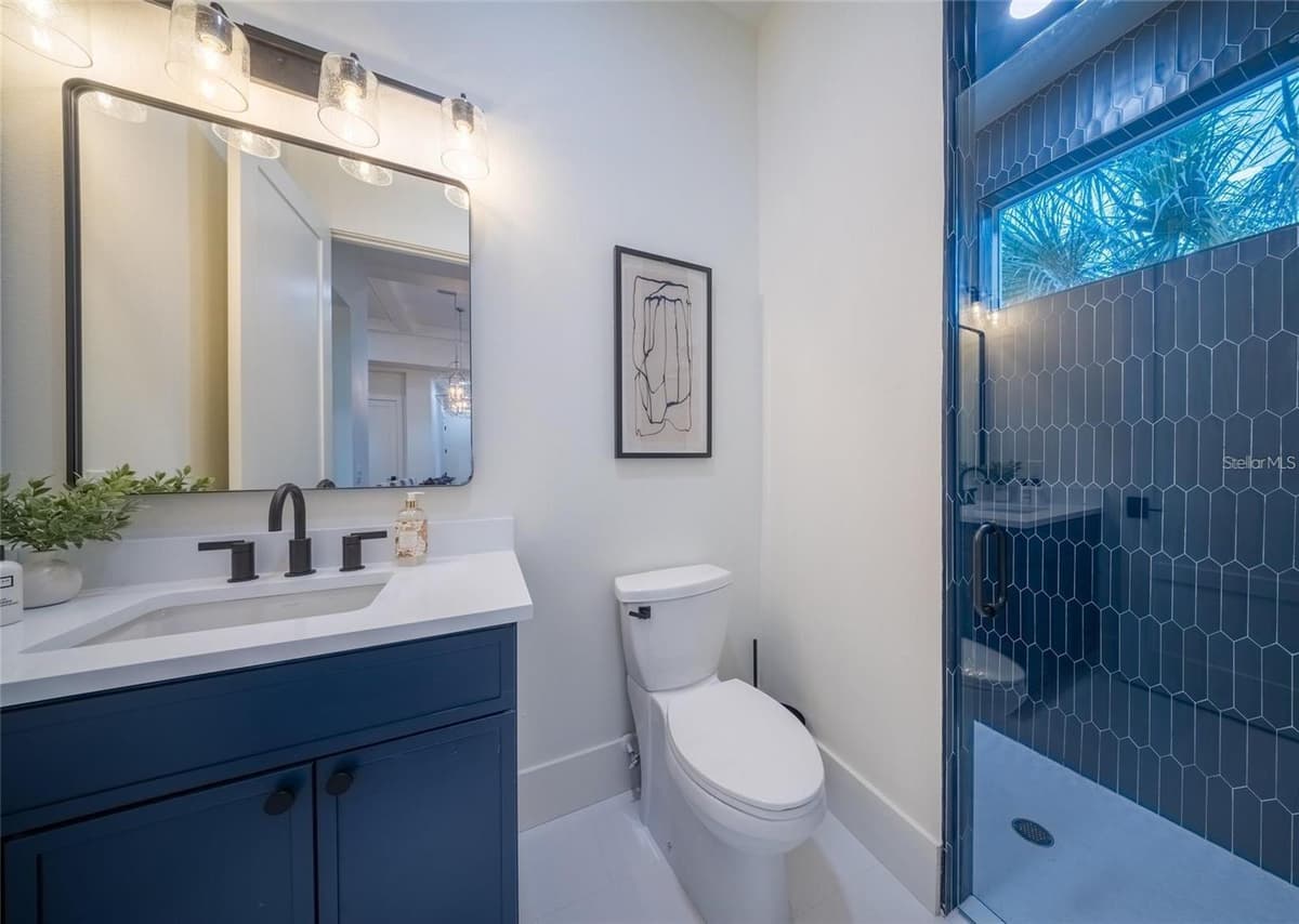 2420 FLOYD STREET — photo 46 of 79
