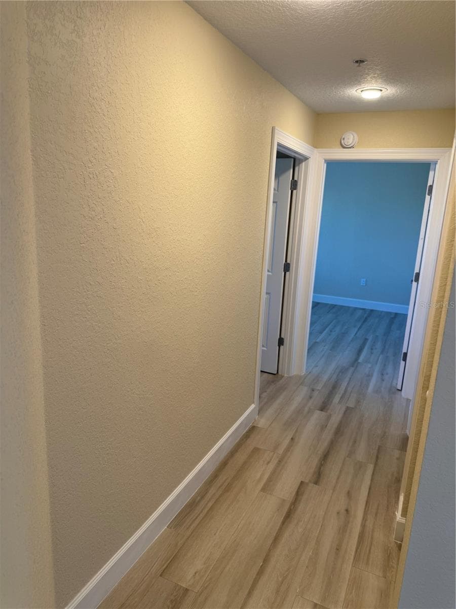 423 150TH AVENUE — photo 17 of 24