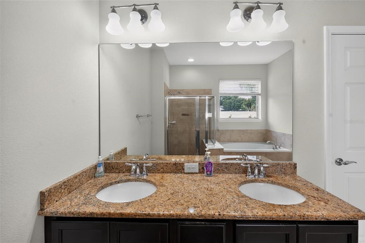 2130 LANDSIDE DRIVE — photo 29 of 36