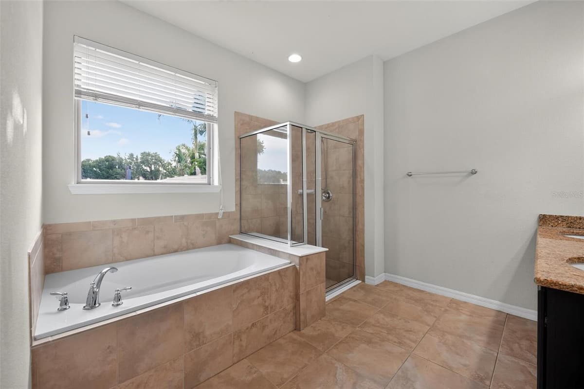 2130 LANDSIDE DRIVE — photo 27 of 36