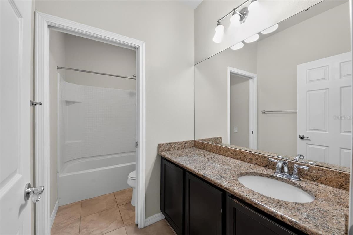 2130 LANDSIDE DRIVE — photo 26 of 36