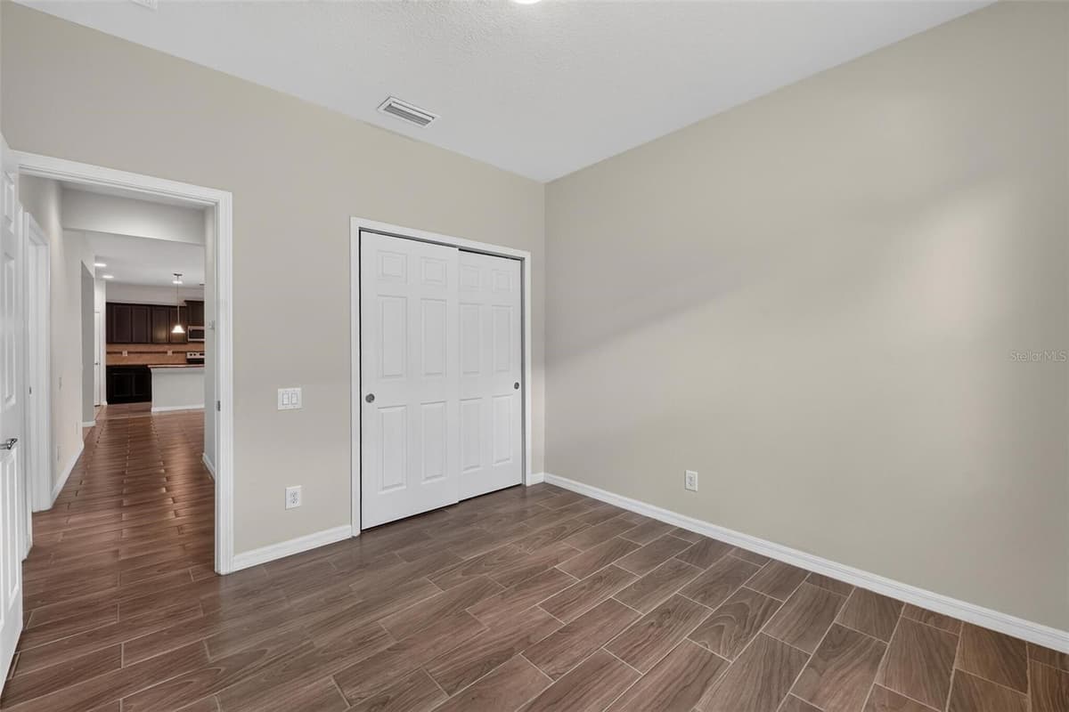 2130 LANDSIDE DRIVE — photo 22 of 36