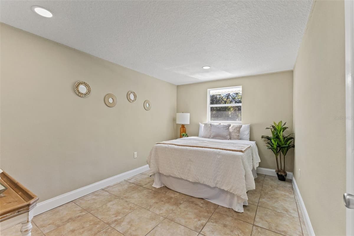 17504 THOMAS BOULEVARD — photo 42 of 66