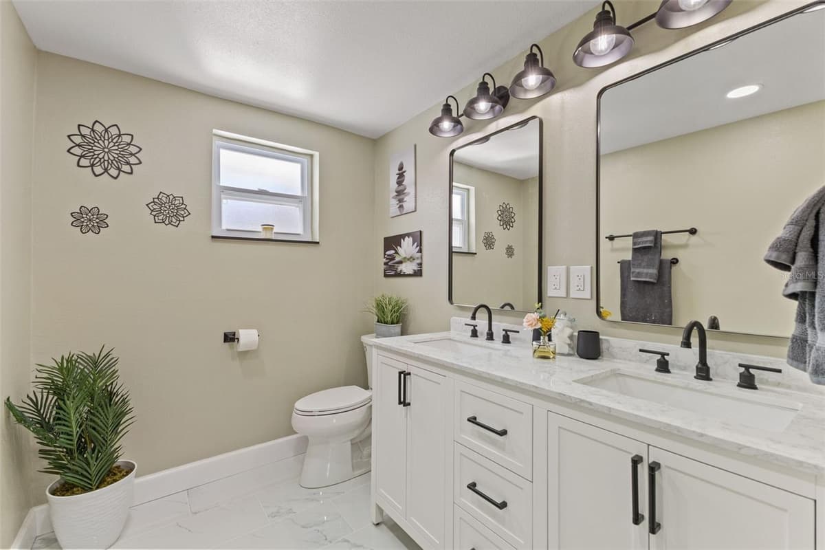 17504 THOMAS BOULEVARD — photo 23 of 66