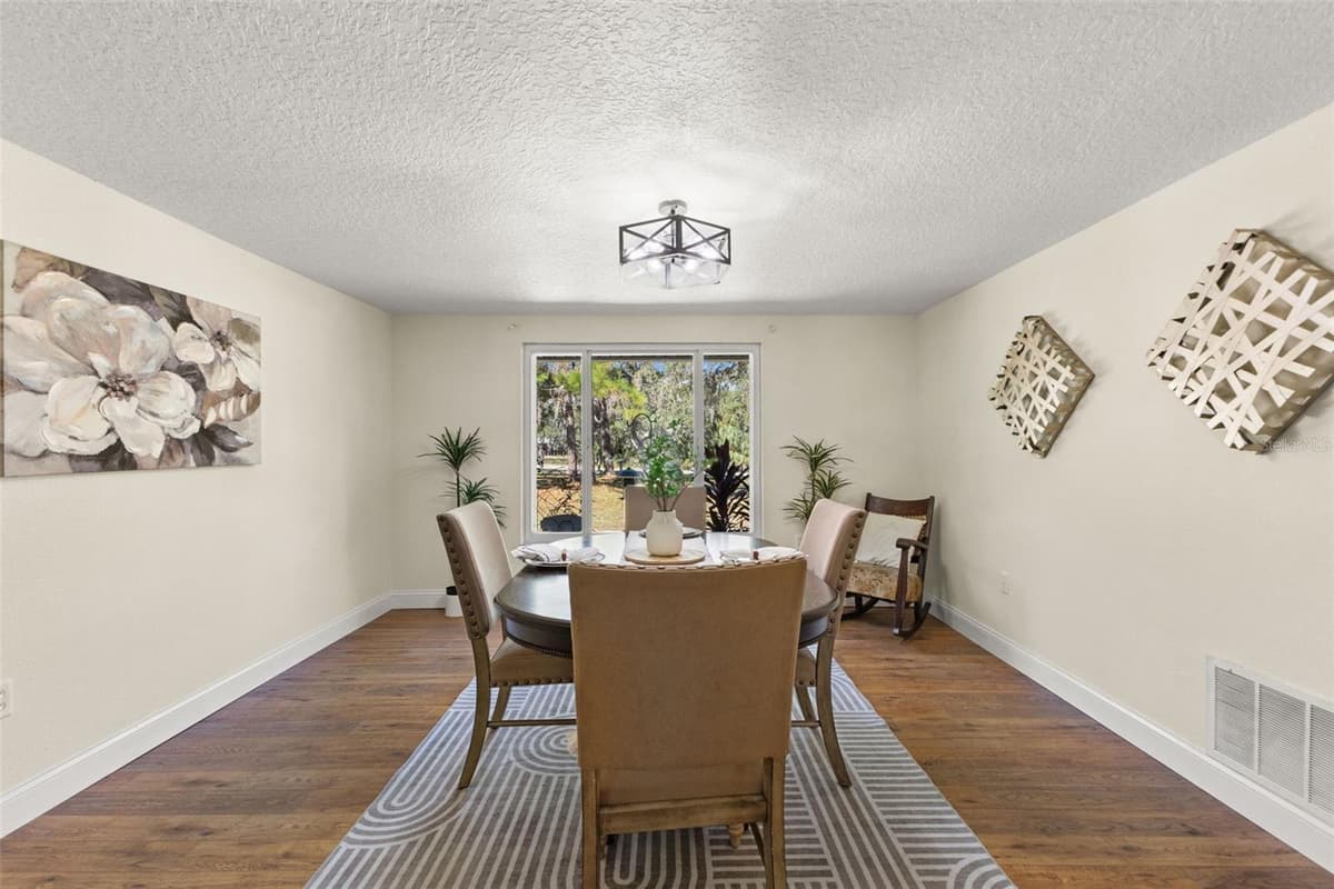 17504 THOMAS BOULEVARD — photo 14 of 66