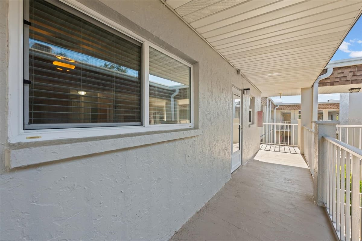1310 GLEN OAKS DRIVE — photo 18 of 26