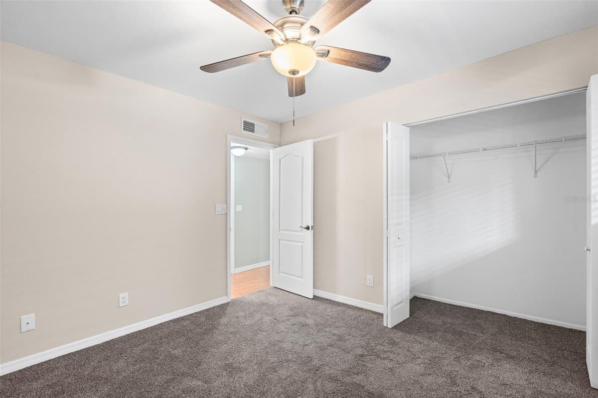 1310 GLEN OAKS DRIVE — photo 11 of 26