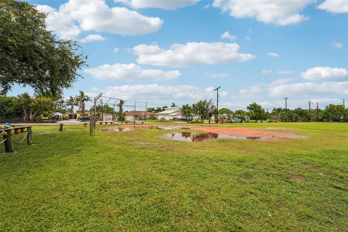 2406 FLORIDA BOULEVARD — photo 36 of 39