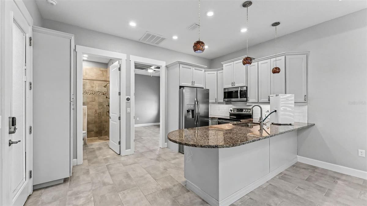 3220 FISH HAWK DRIVE — photo 28 of 36