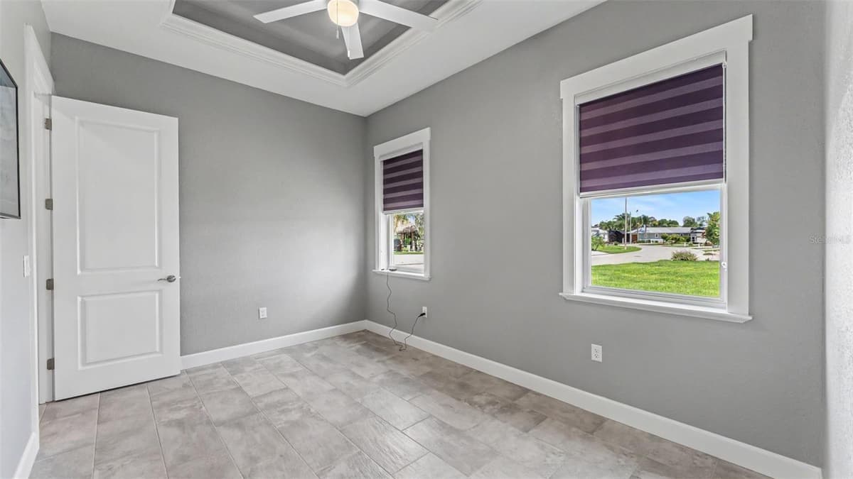 3220 FISH HAWK DRIVE — photo 30 of 36