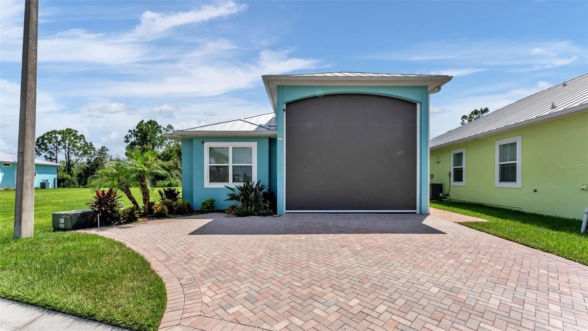 3220 FISH HAWK DRIVE — photo 36 of 36