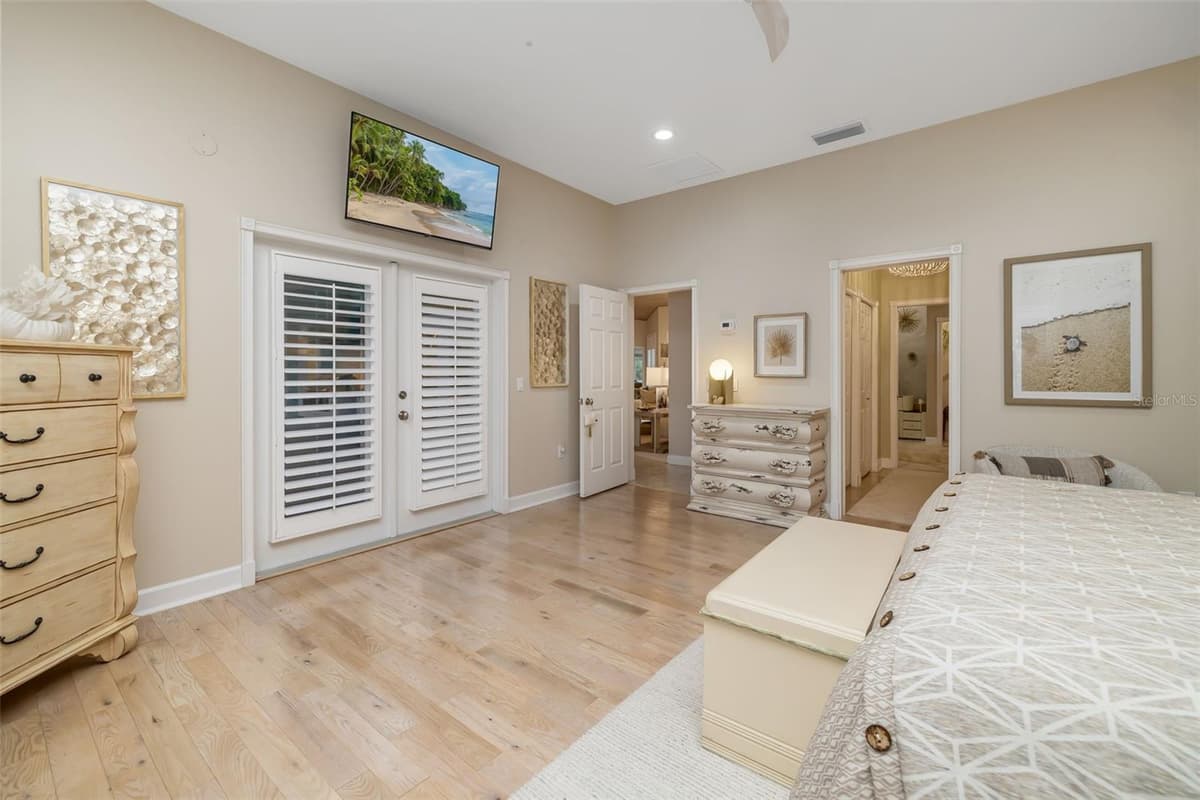 746 EAGLE POINT DRIVE — photo 27 of 63