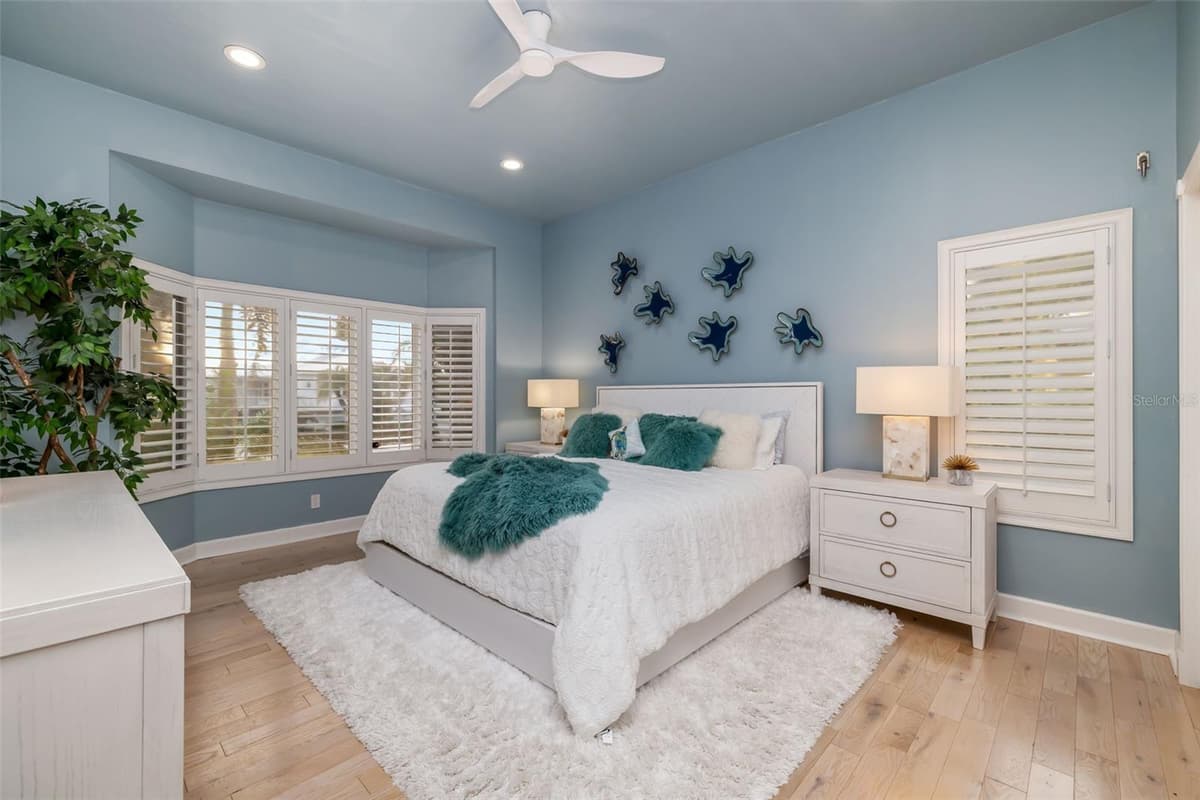 746 EAGLE POINT DRIVE — photo 33 of 63
