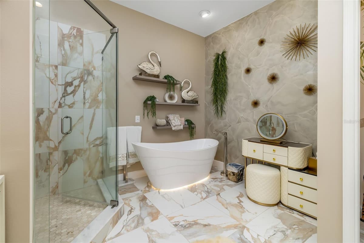 746 EAGLE POINT DRIVE — photo 32 of 63