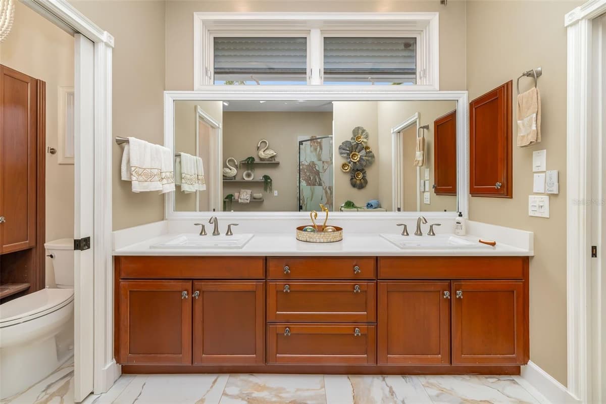 746 EAGLE POINT DRIVE — photo 31 of 63