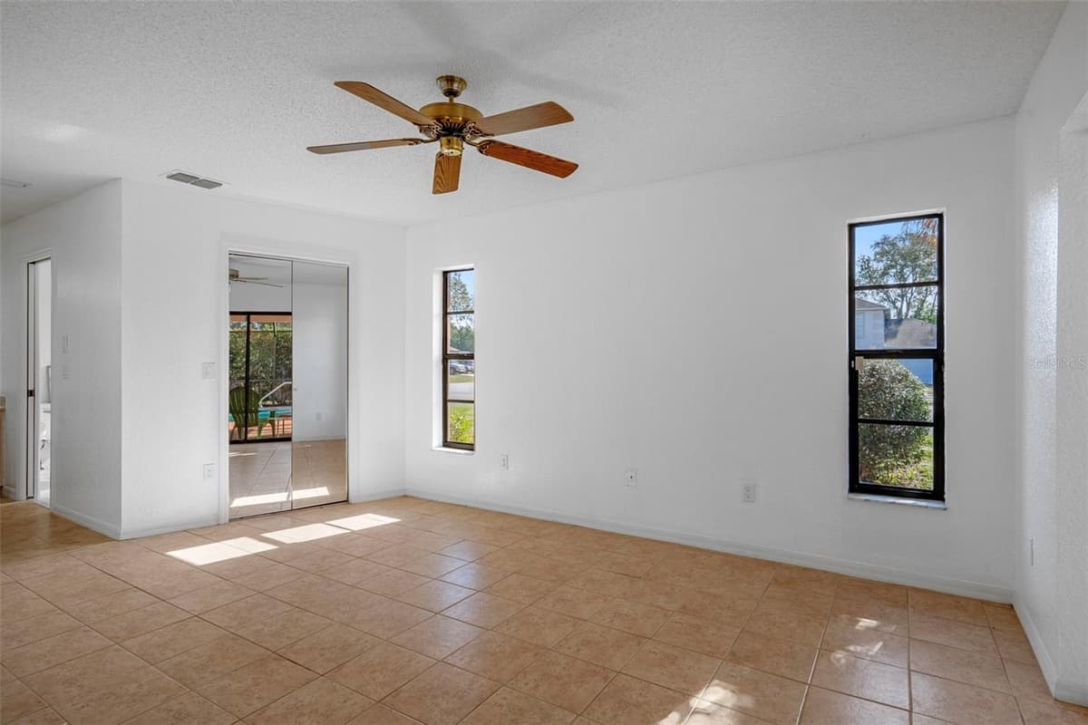 8444 BOYCE STREET — photo 33 of 57