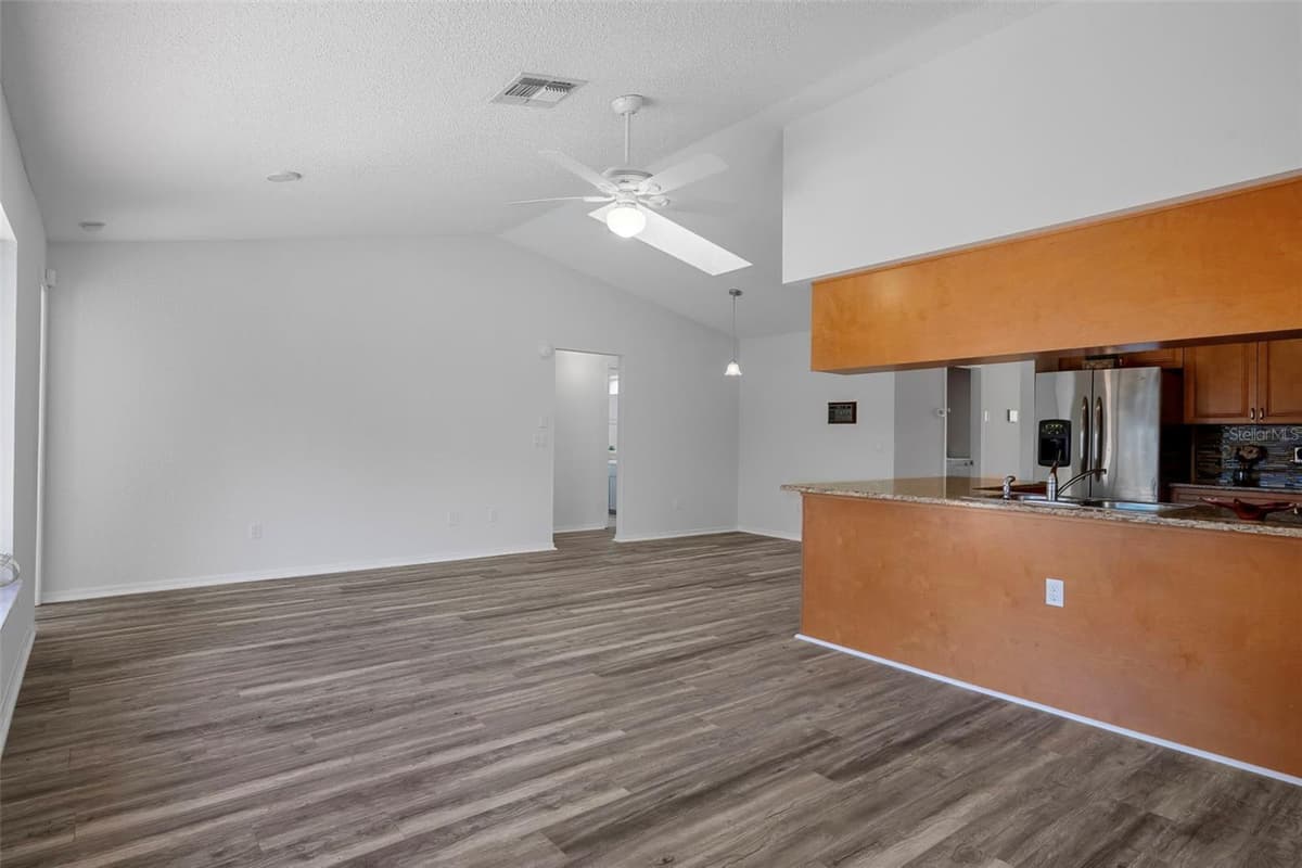 8444 BOYCE STREET — photo 30 of 57