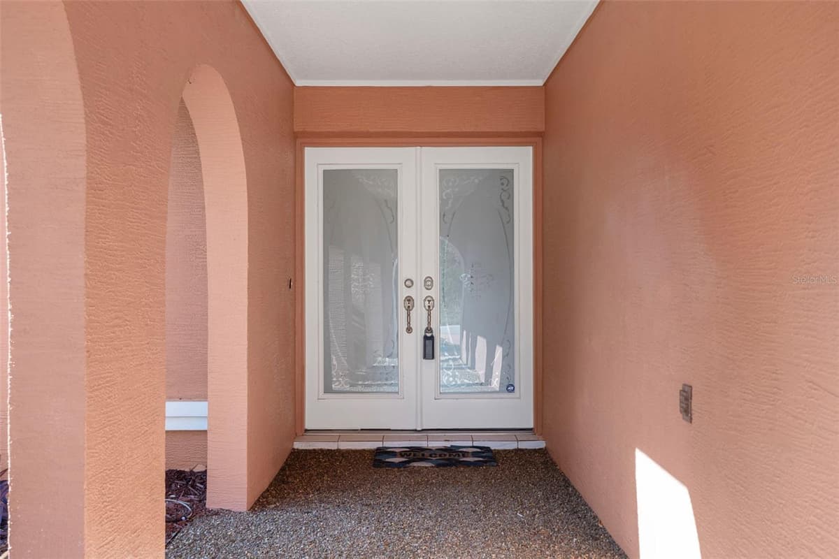 8444 BOYCE STREET — photo 5 of 57