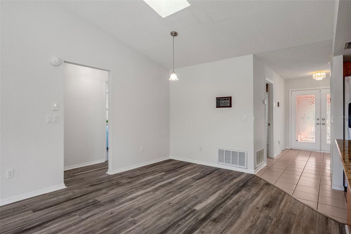 8444 BOYCE STREET — photo 25 of 57