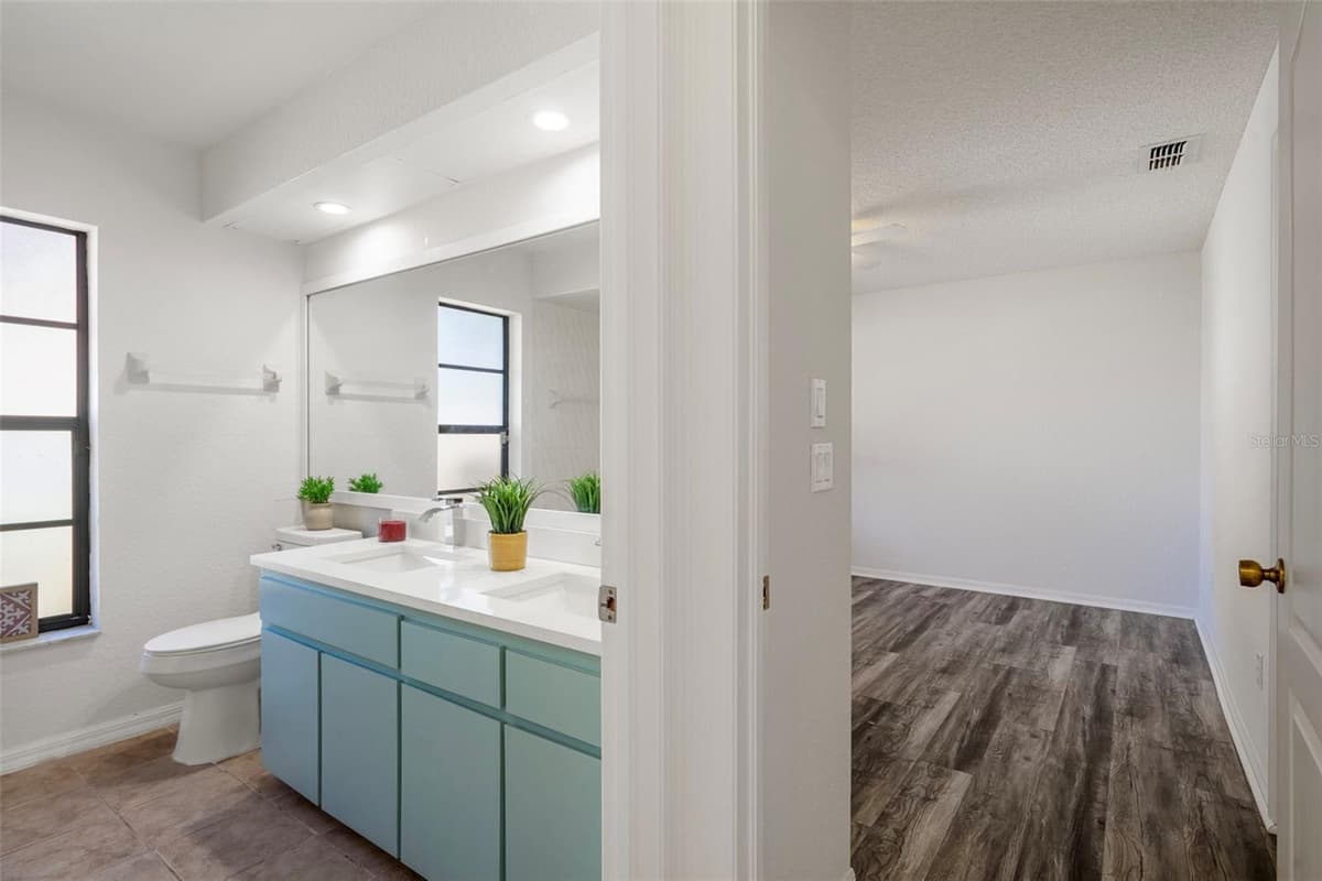 8444 BOYCE STREET — photo 45 of 57