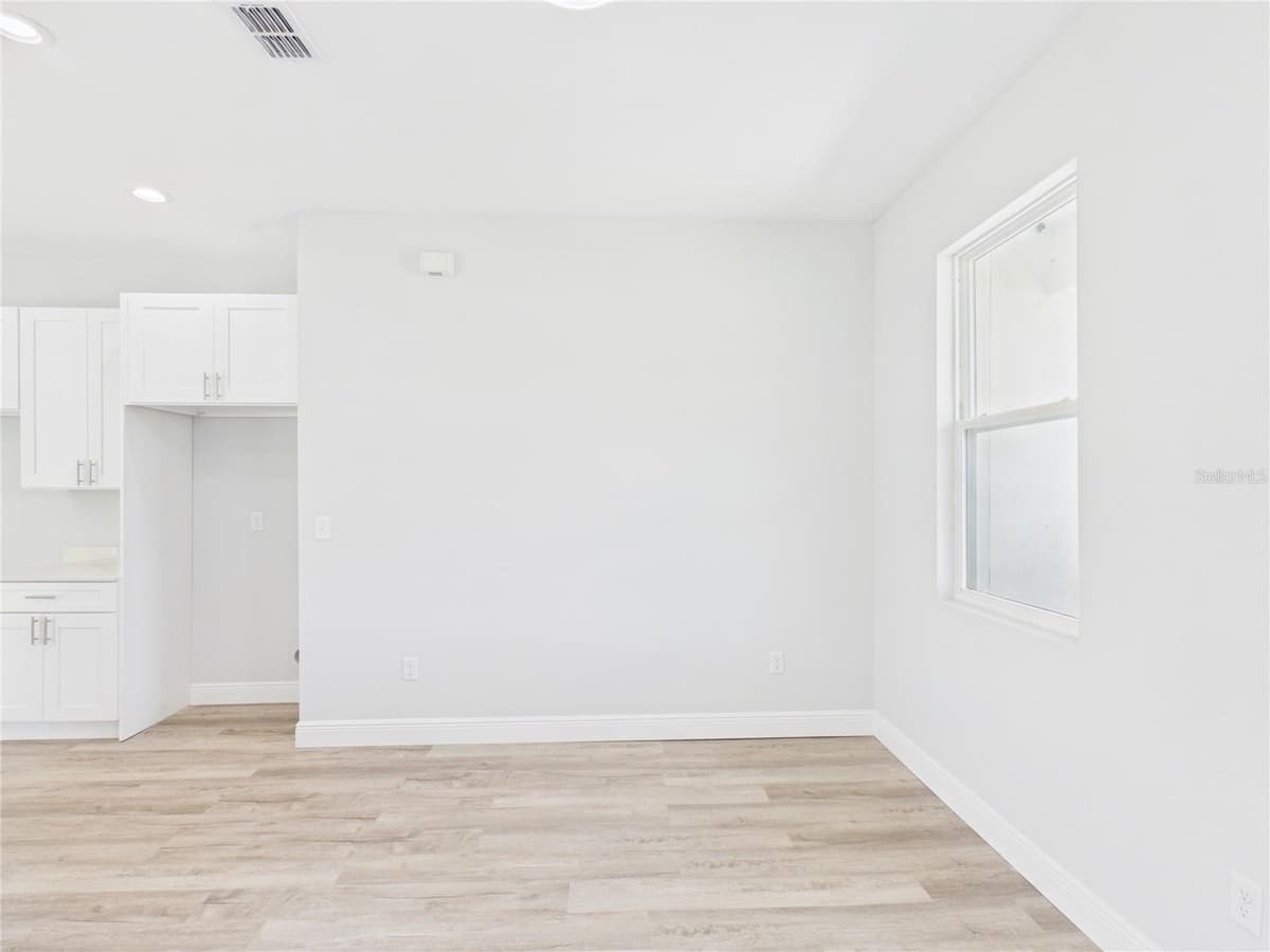 12807 73RD AVENUE ROAD — photo 11 of 44