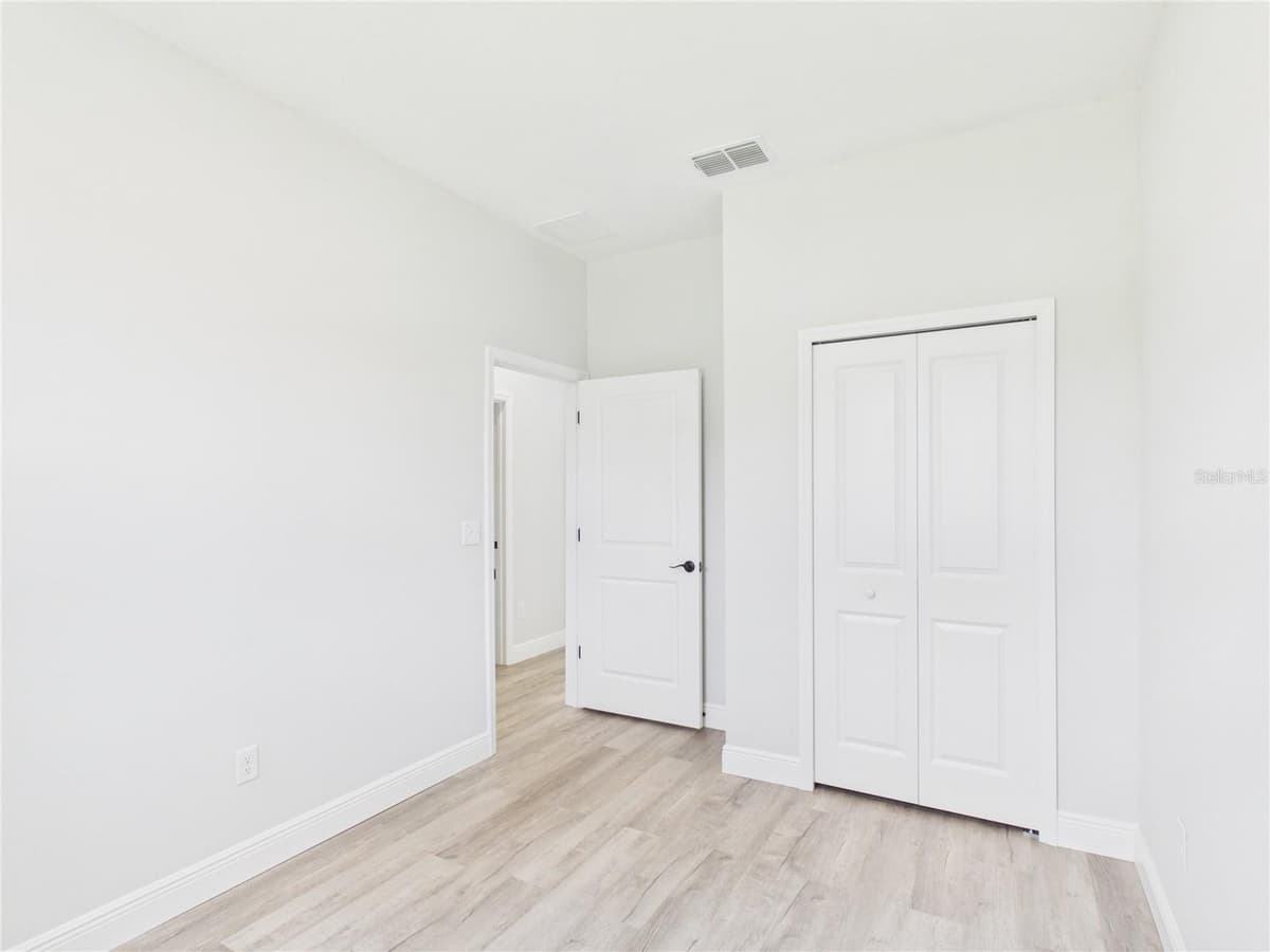 12807 73RD AVENUE ROAD — photo 18 of 44