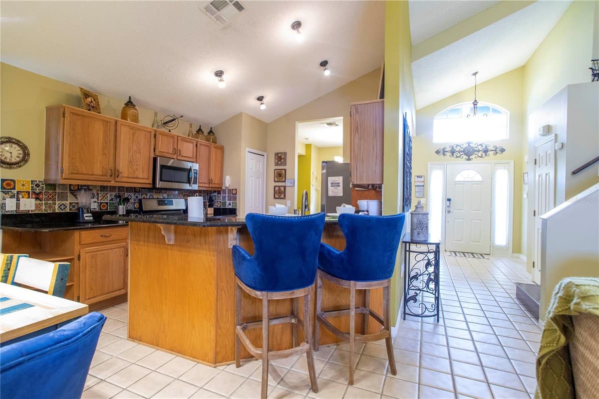 8051 WHITE CRANE COURT — photo 12 of 45