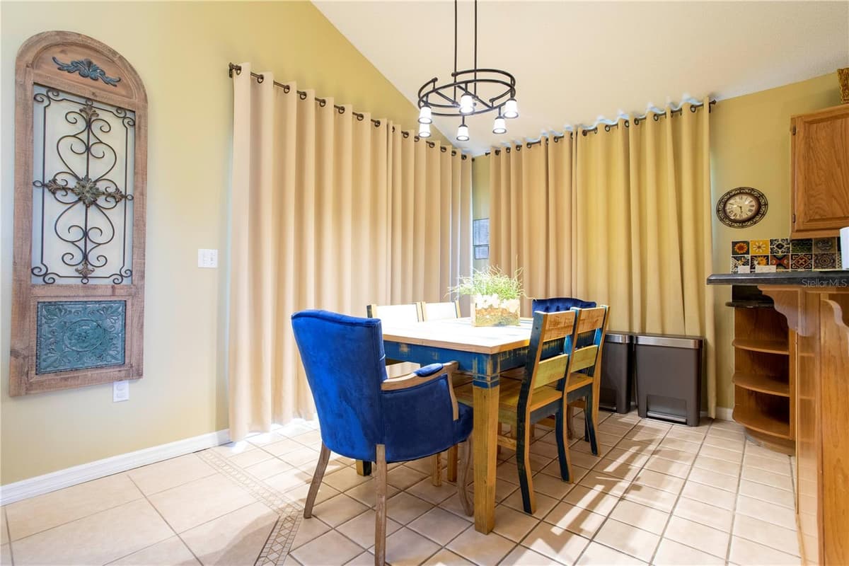 8051 WHITE CRANE COURT — photo 13 of 45