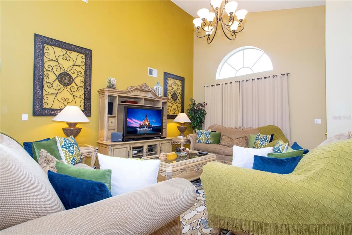 8051 WHITE CRANE COURT — photo 14 of 45
