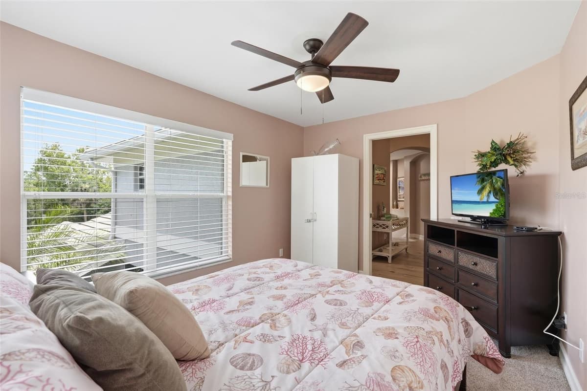 710 TARPON COVE DRIVE — photo 33 of 40