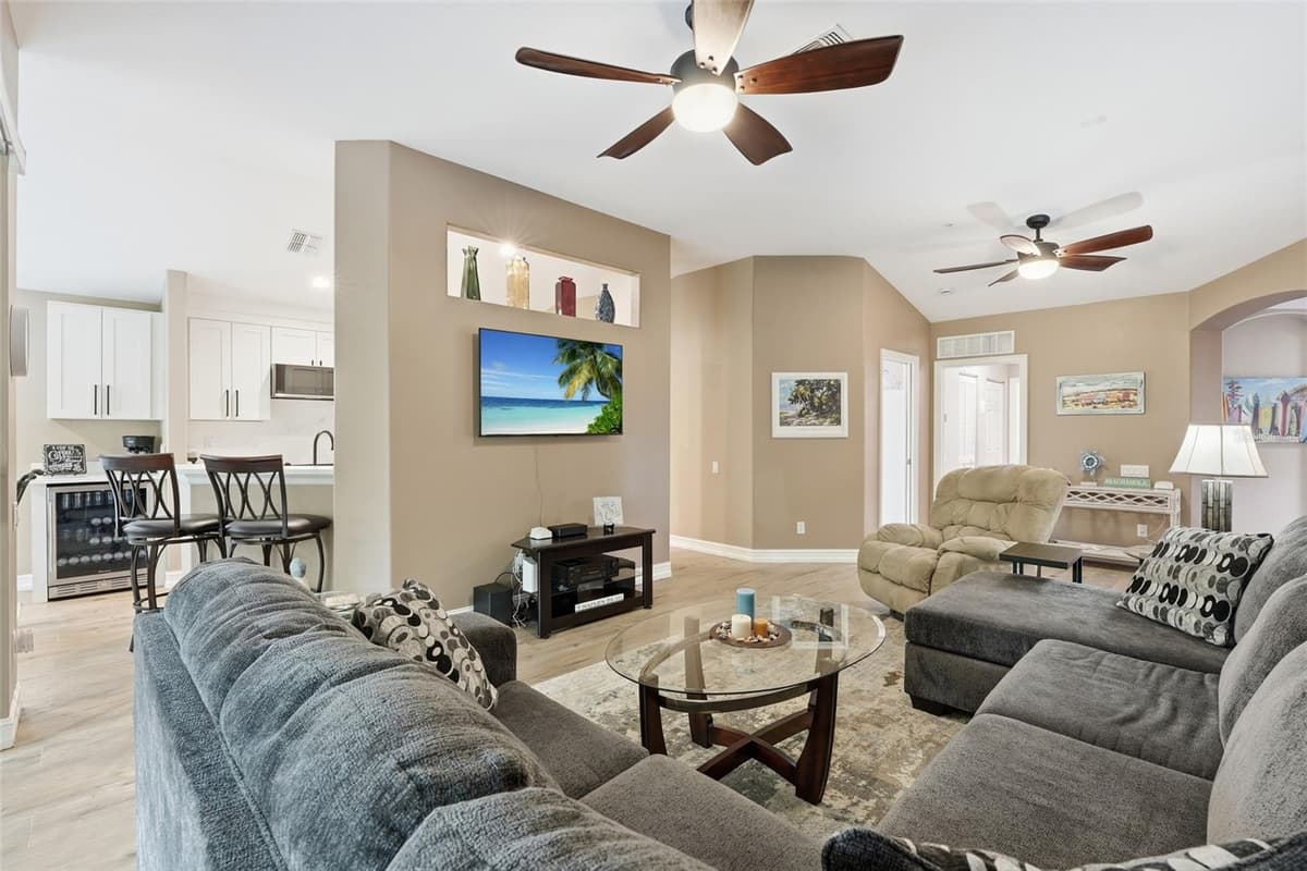 710 TARPON COVE DRIVE — photo 12 of 40