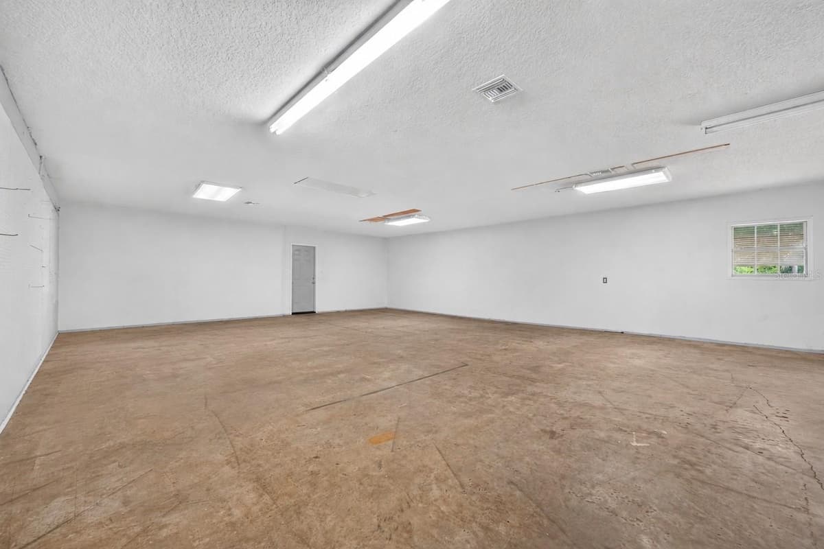 590 COUNTY ROAD 325 — photo 13 of 57