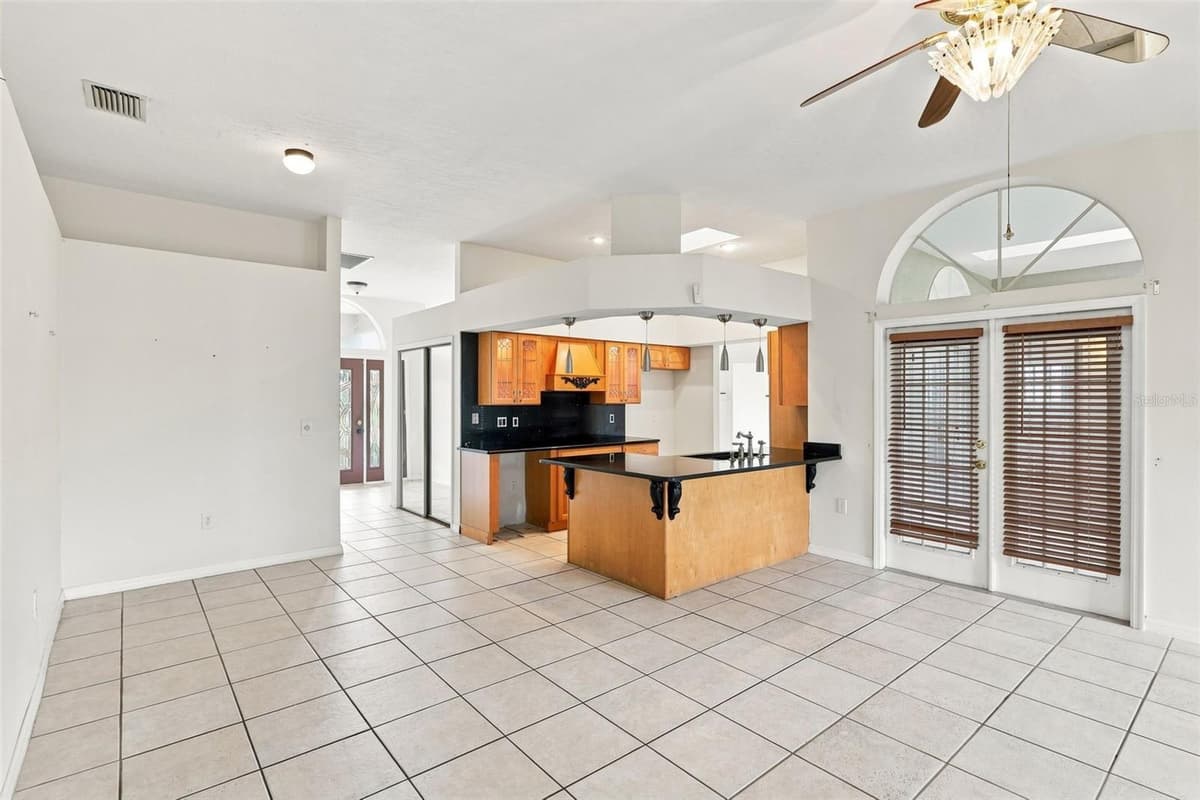 934 PINE WALK COURT — photo 13 of 36