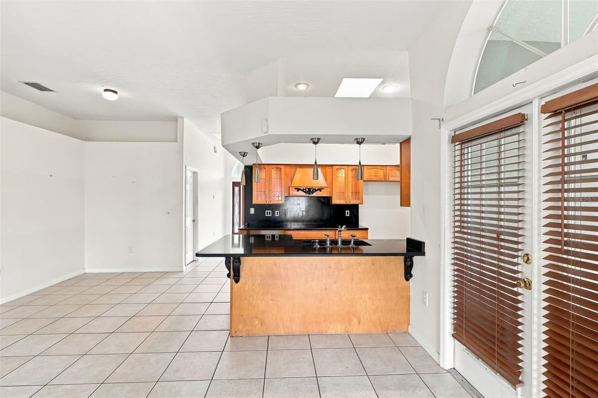 934 PINE WALK COURT — photo 6 of 36