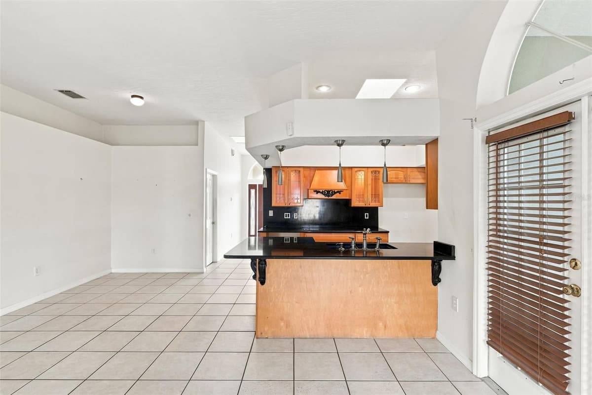 934 PINE WALK COURT — photo 7 of 36