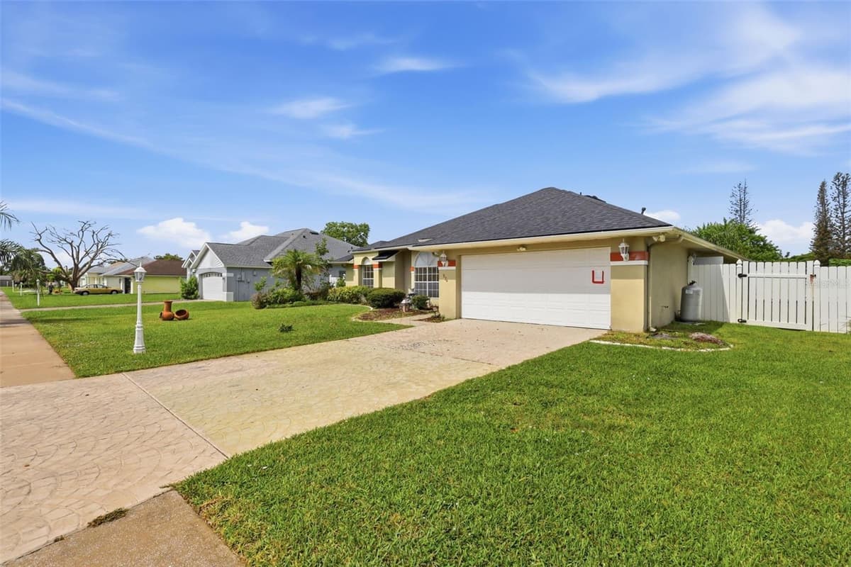 934 PINE WALK COURT — photo 34 of 36