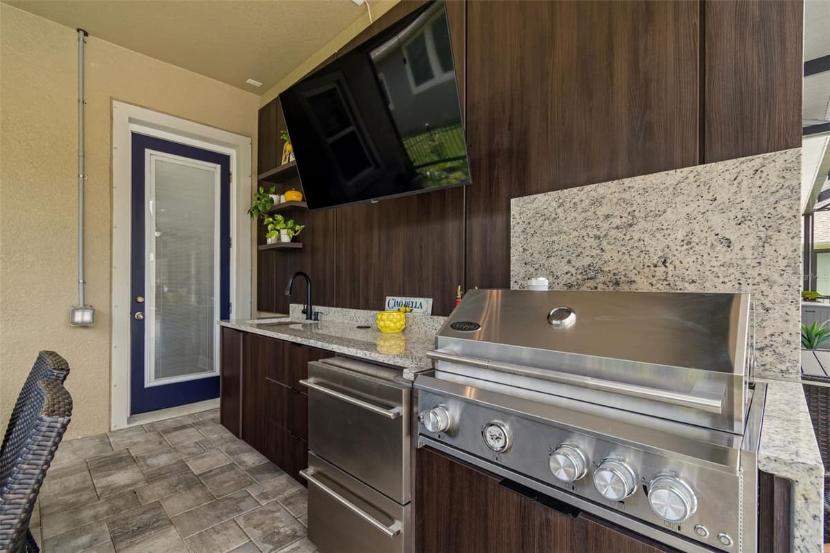 6323 HAVENSPORT DRIVE — photo 13 of 87