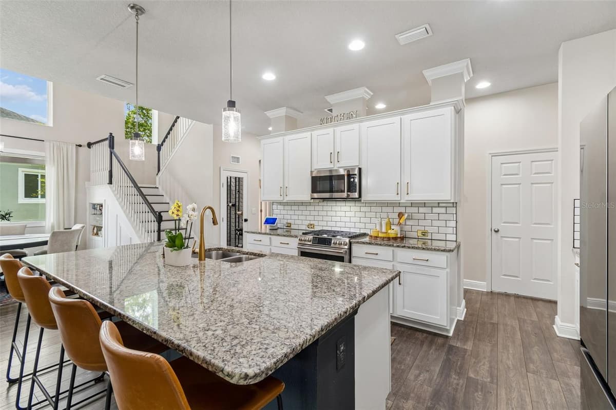 6323 HAVENSPORT DRIVE — photo 24 of 87