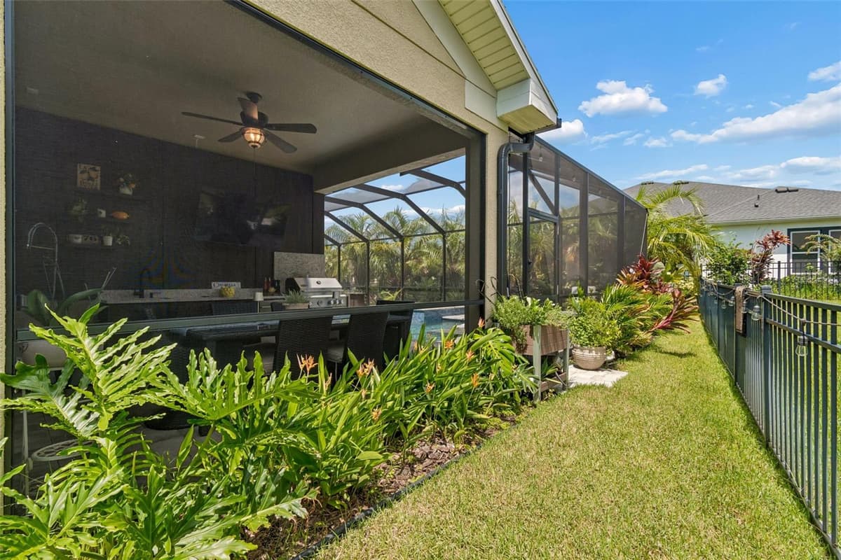 6323 HAVENSPORT DRIVE — photo 82 of 87