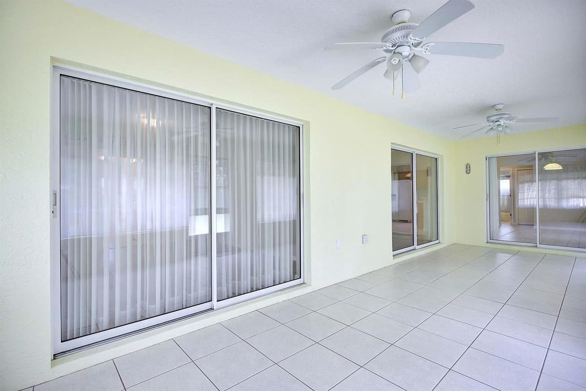 4253 CREMONA DRIVE — photo 38 of 54