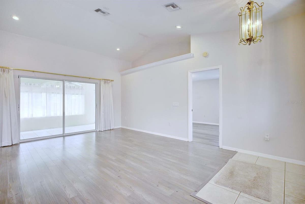 4253 CREMONA DRIVE — photo 7 of 54