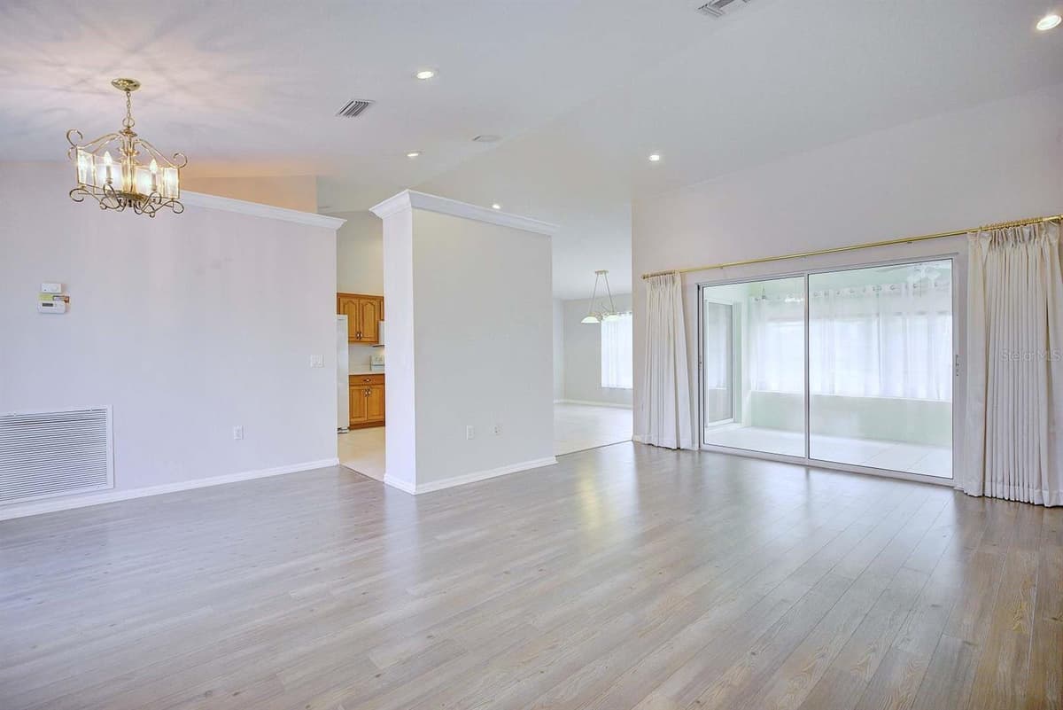 4253 CREMONA DRIVE — photo 6 of 54