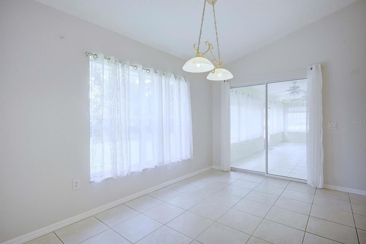 4253 CREMONA DRIVE — photo 13 of 54