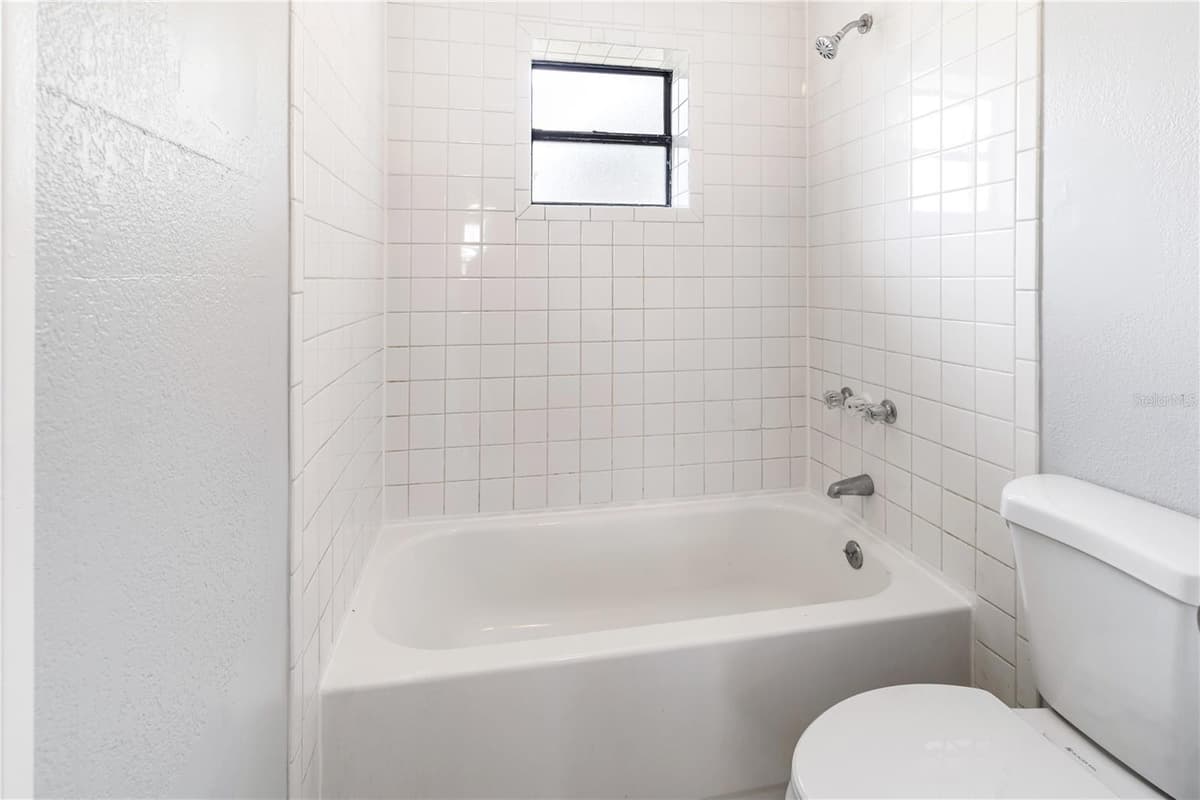 638 8TH STREET — photo 13 of 14
