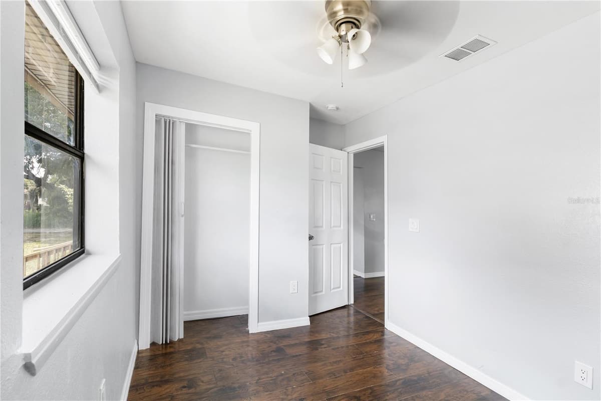 638 8TH STREET — photo 9 of 14