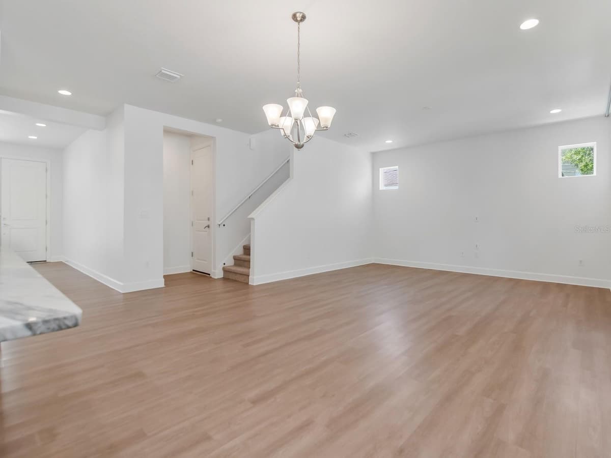 7115 TRASK STREET — photo 14 of 64