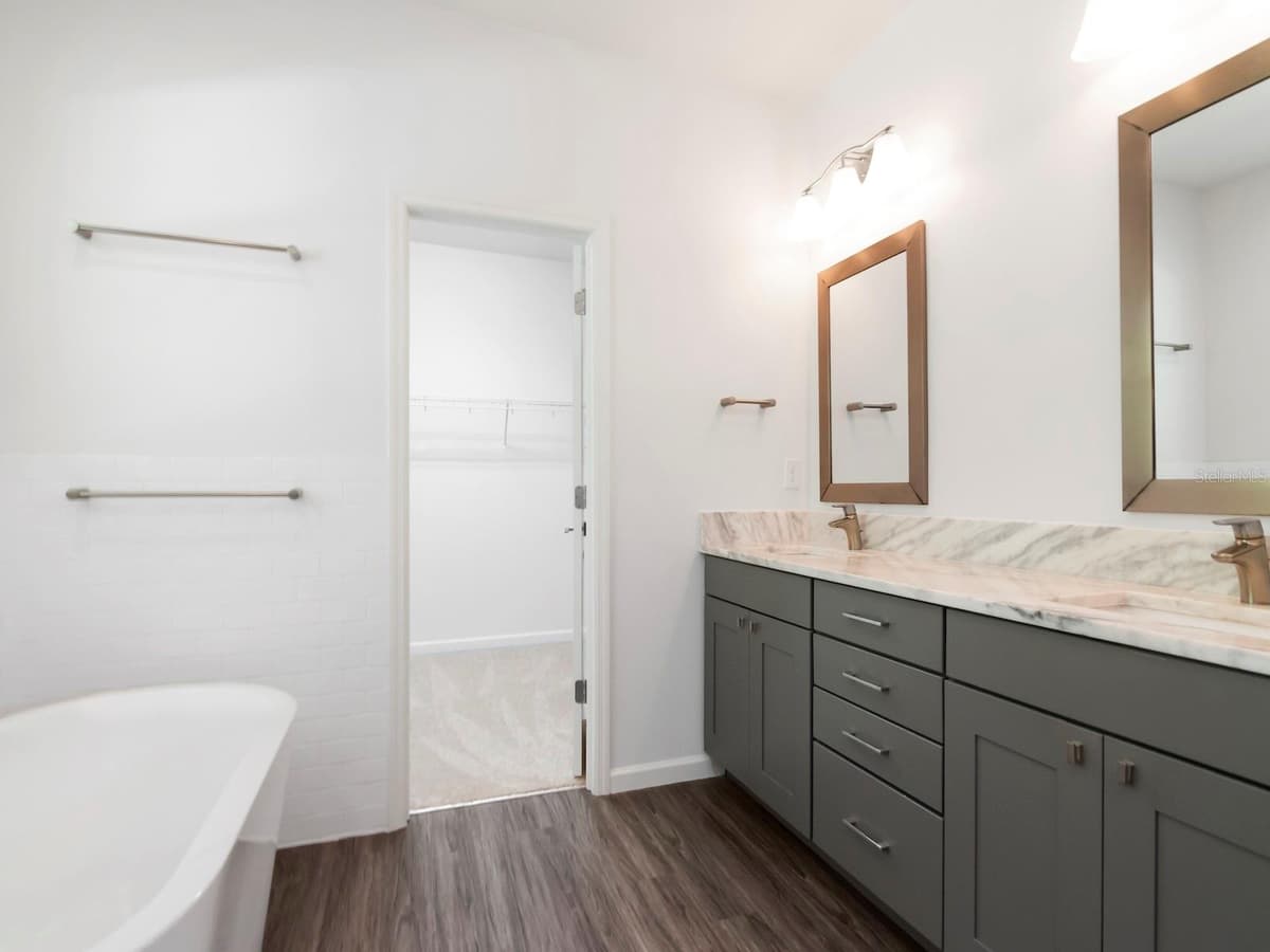 7115 TRASK STREET — photo 37 of 64
