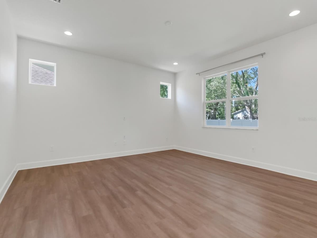 7115 TRASK STREET — photo 19 of 64